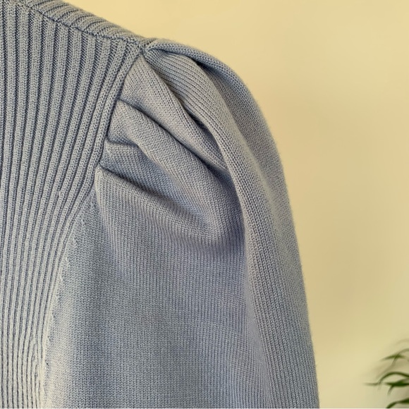 Zara Ribbed Turtleneck - Picture 3 of 6